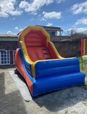 toboga-inflavel-em-blumenau Tobogã inflável em Blumenau